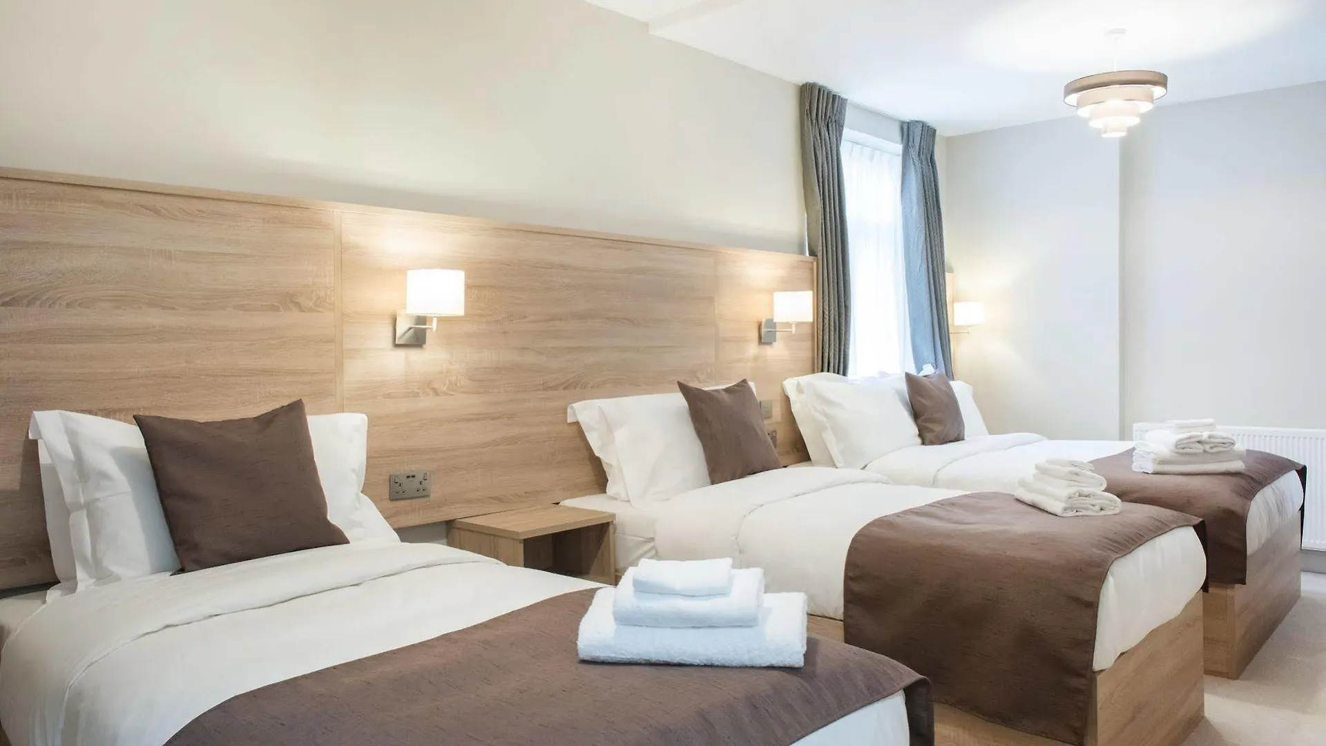 Docklands Lodge London Hotel